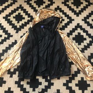 Metallic gold and black active jacket Joy Lab NEW